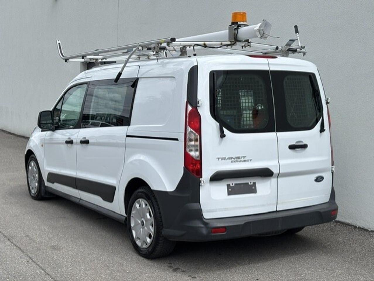 2017 Ford Transit Connect XL LADDER RACKS-DIVIDER-SHELVES-1 OWNER-CERTIFIED Photo2