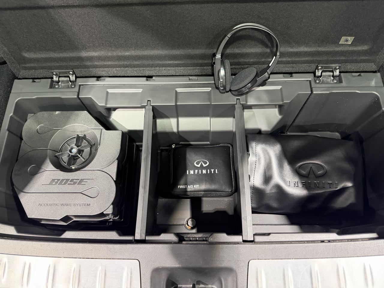 2016 Infiniti QX60 LUXURY Photo