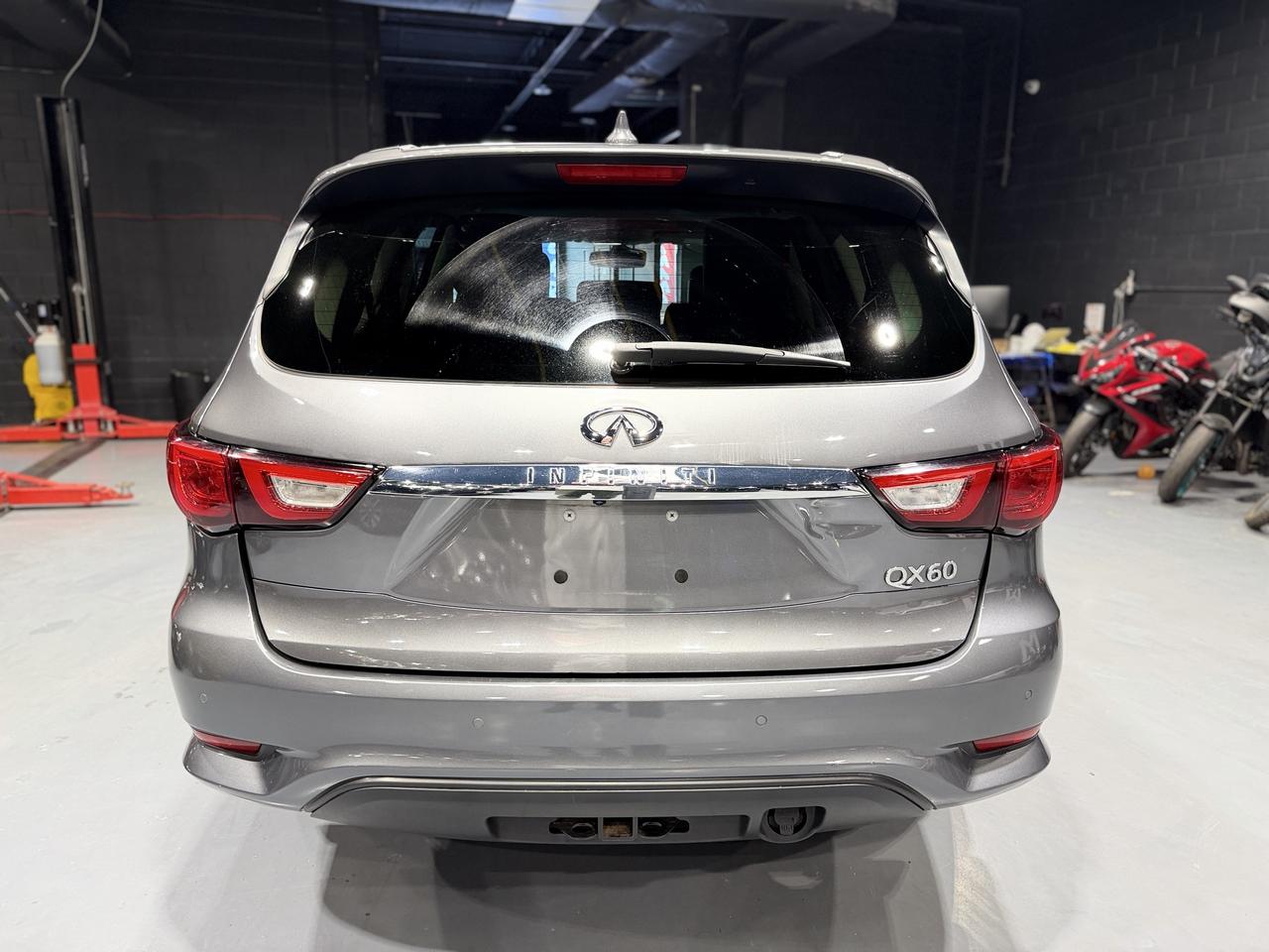 2016 Infiniti QX60 LUXURY Photo