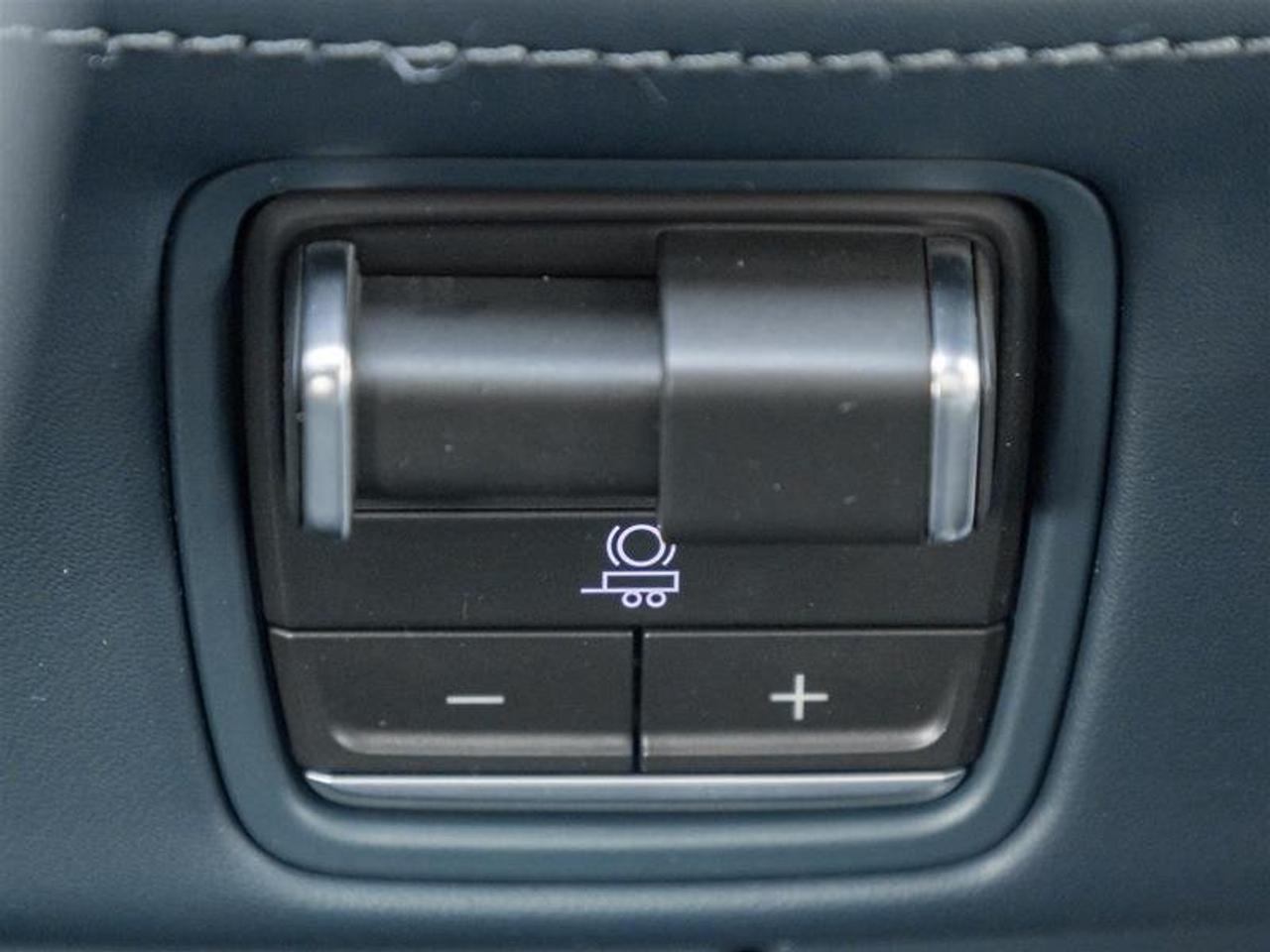 2026 Cadillac Escalade IQ Premium Sport Photo