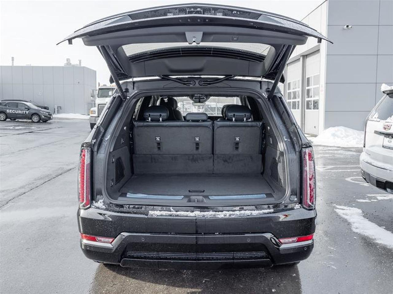 2026 Cadillac Escalade IQ Premium Sport Photo