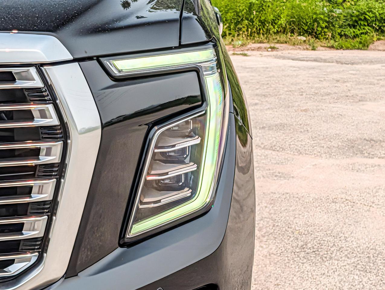 2026 GMC Yukon Denali Photo