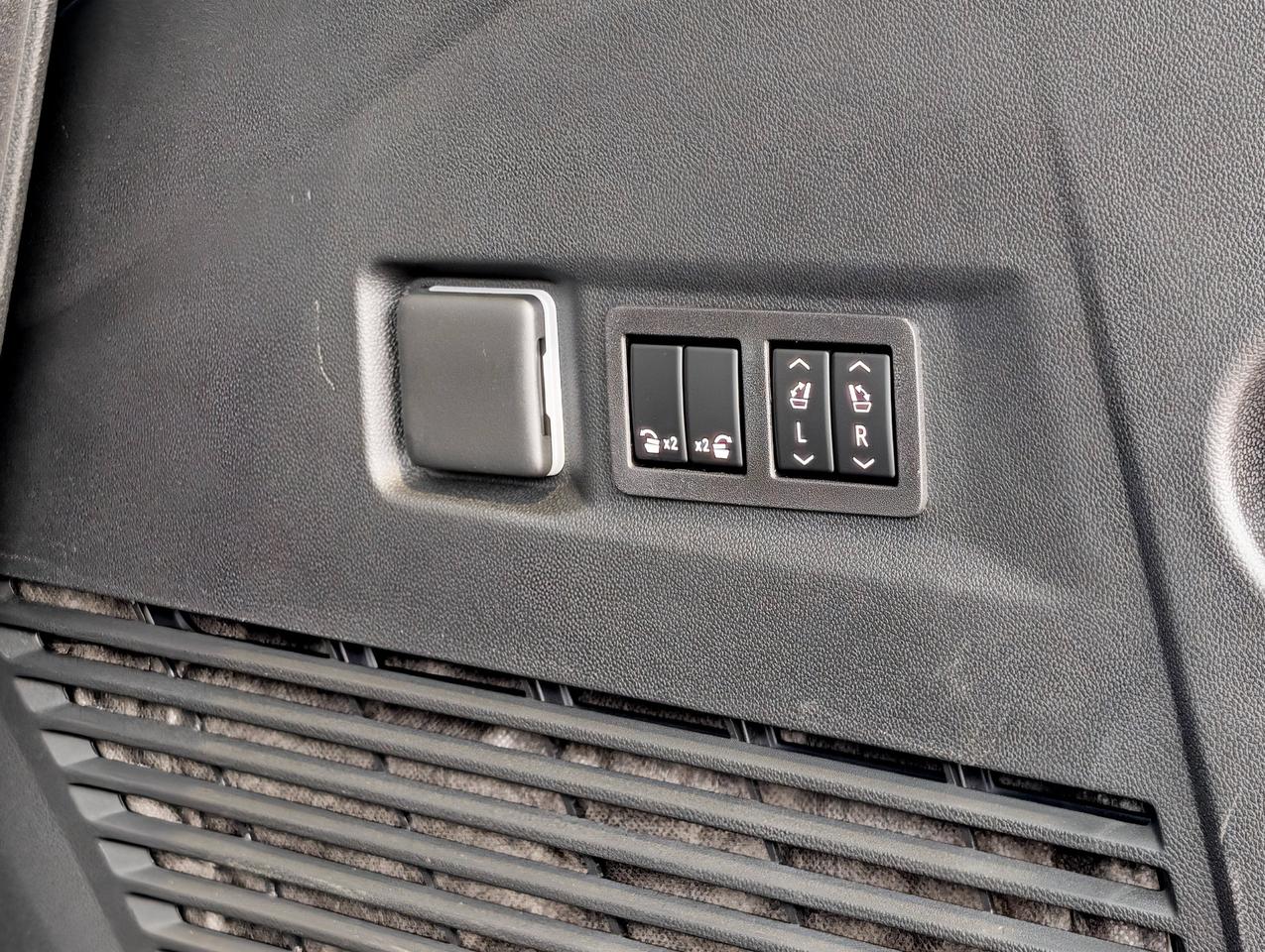 2026 GMC Yukon Denali Photo