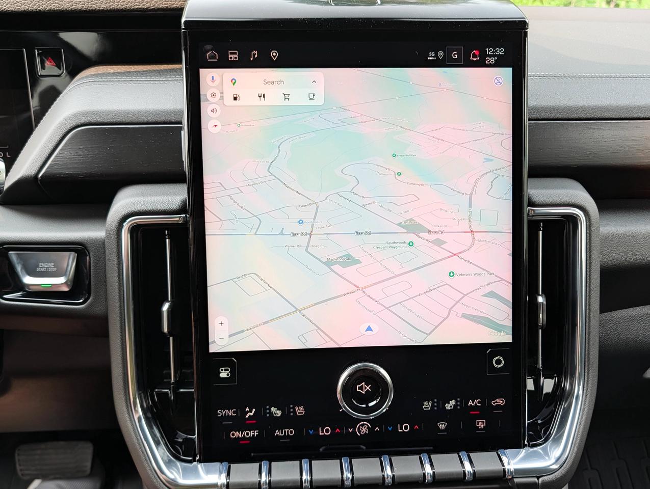 2026 GMC Yukon Denali Photo