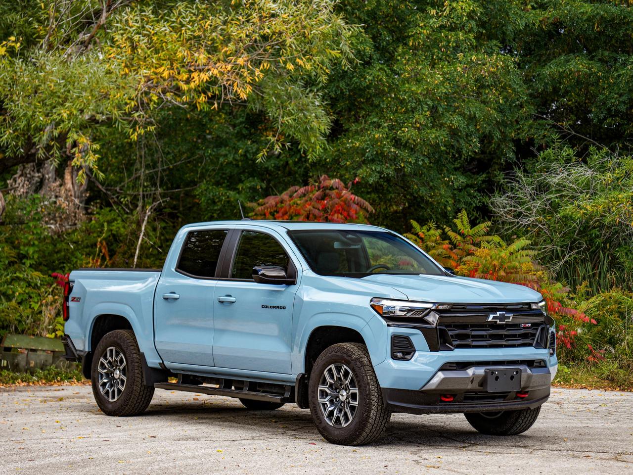 2026 Chevrolet Colorado 4WD Z71 Photo2