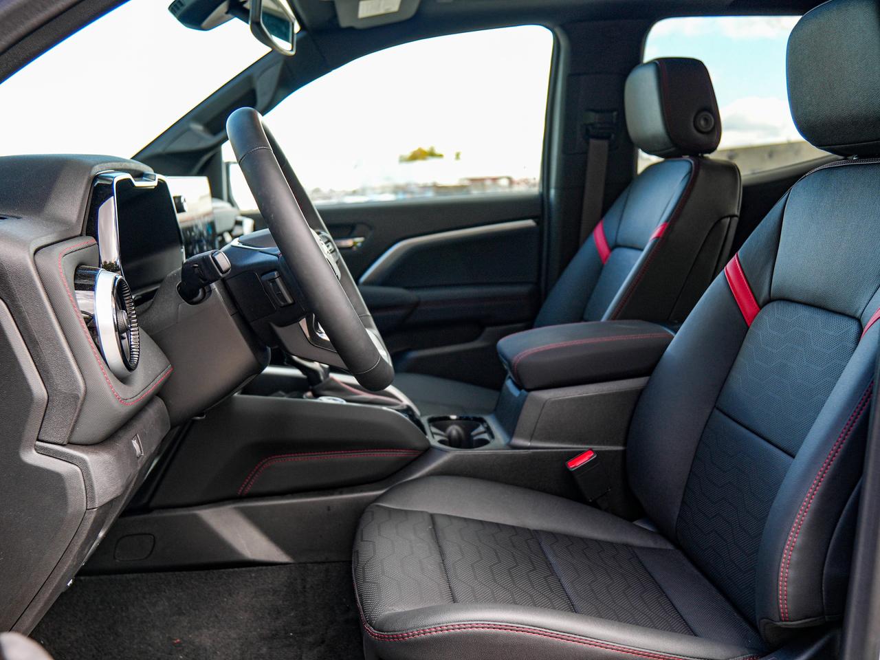 2026 Chevrolet Colorado 4WD Z71 Photo