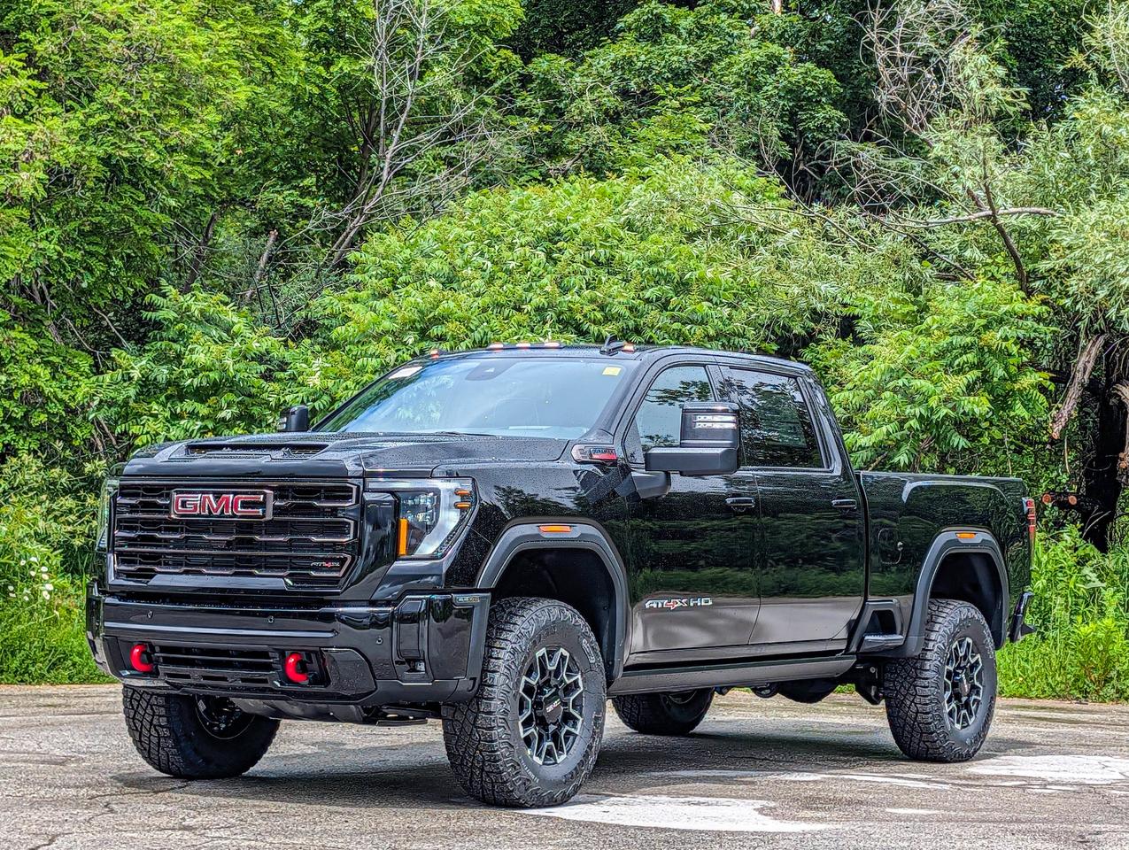 2026 GMC SIERRA 2500HD AT4X Photo