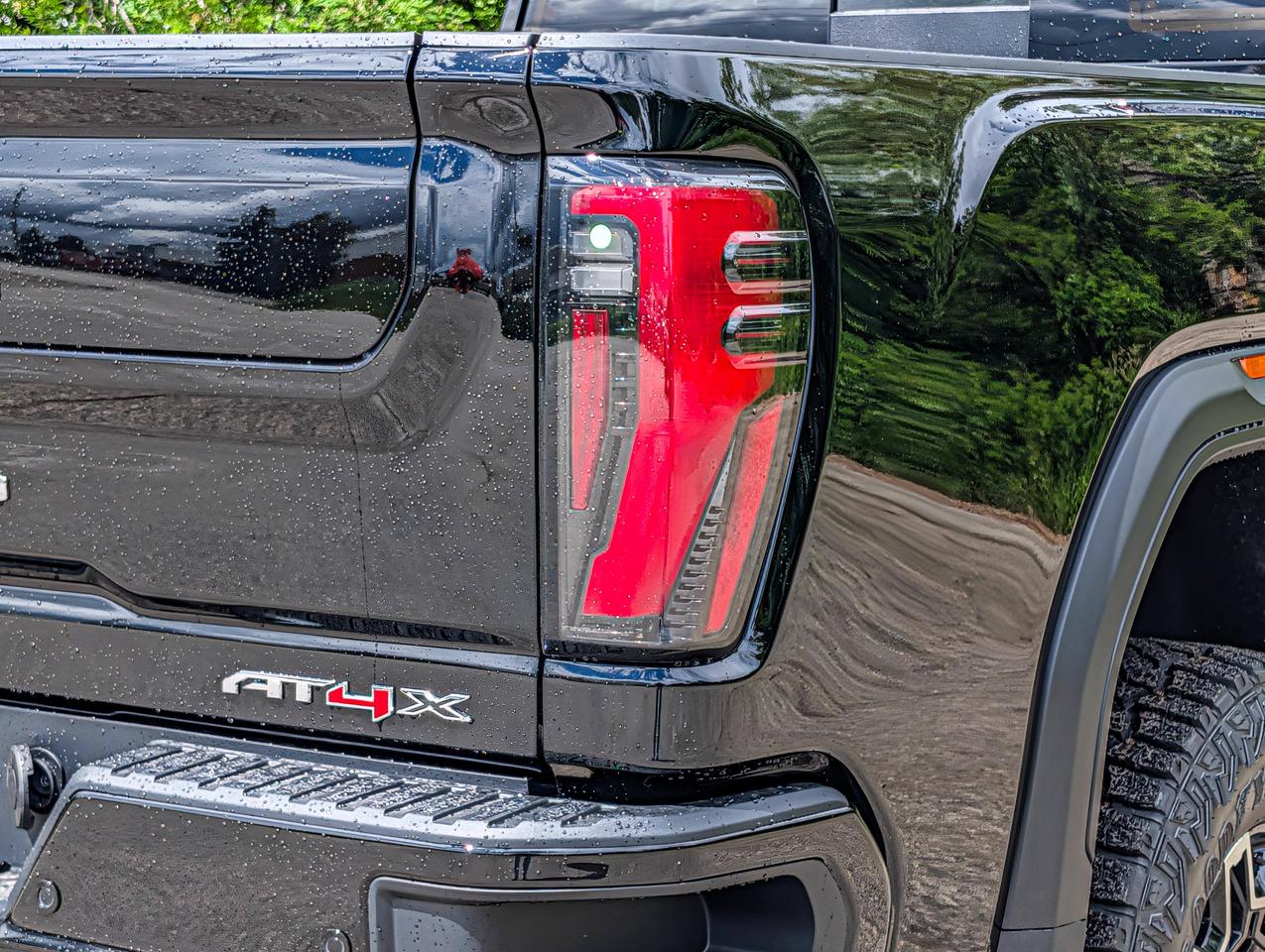 2026 GMC SIERRA 2500HD AT4X Photo