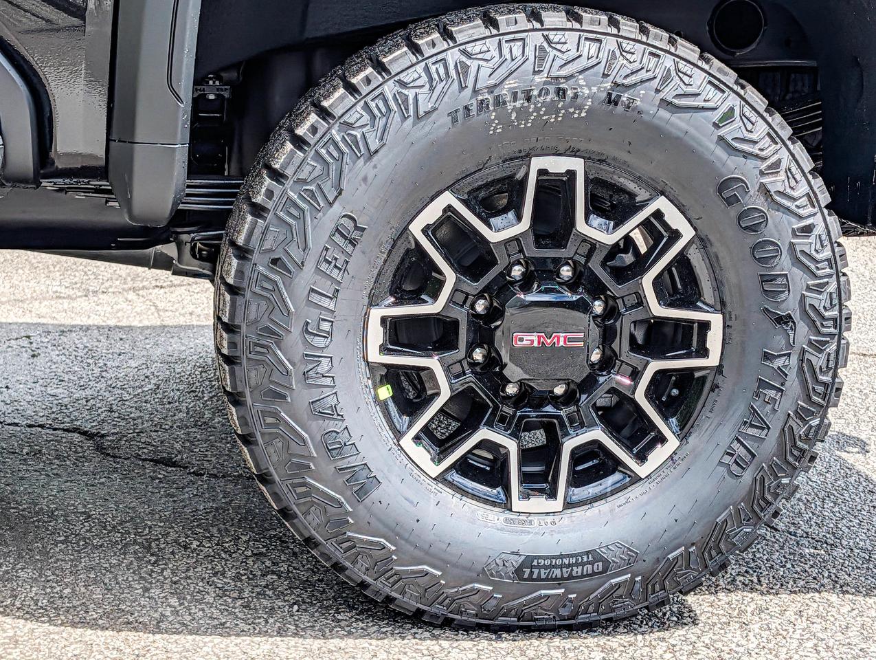 2026 GMC SIERRA 2500HD AT4X Photo
