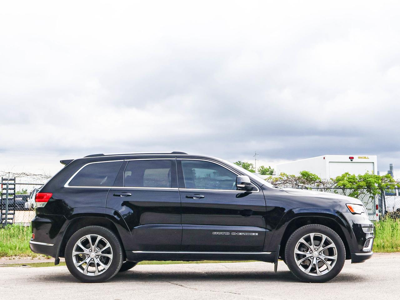 2021 Jeep Grand Cherokee Summit Photo