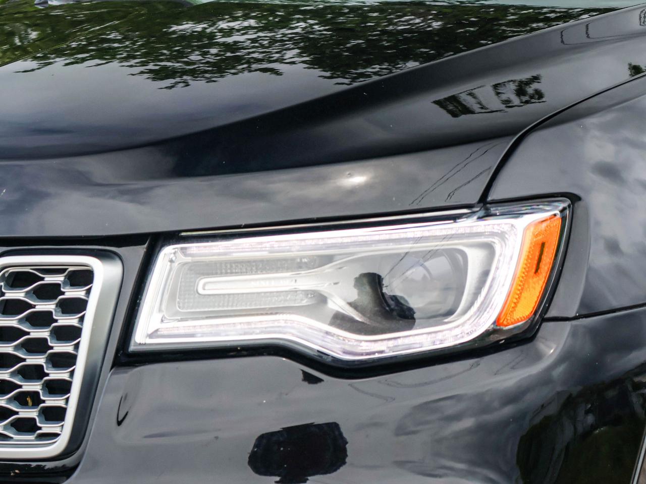 2021 Jeep Grand Cherokee Summit Photo