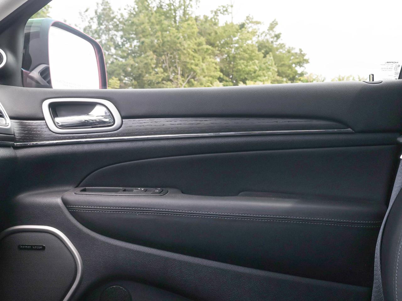 2021 Jeep Grand Cherokee Summit Photo