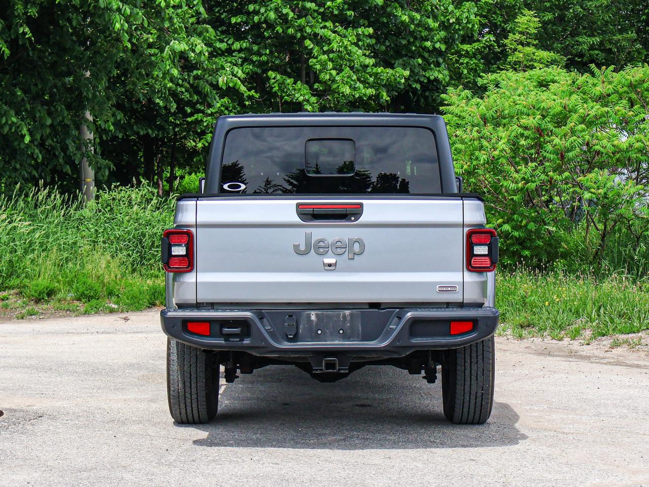 2020 Jeep Gladiator Overland Photo