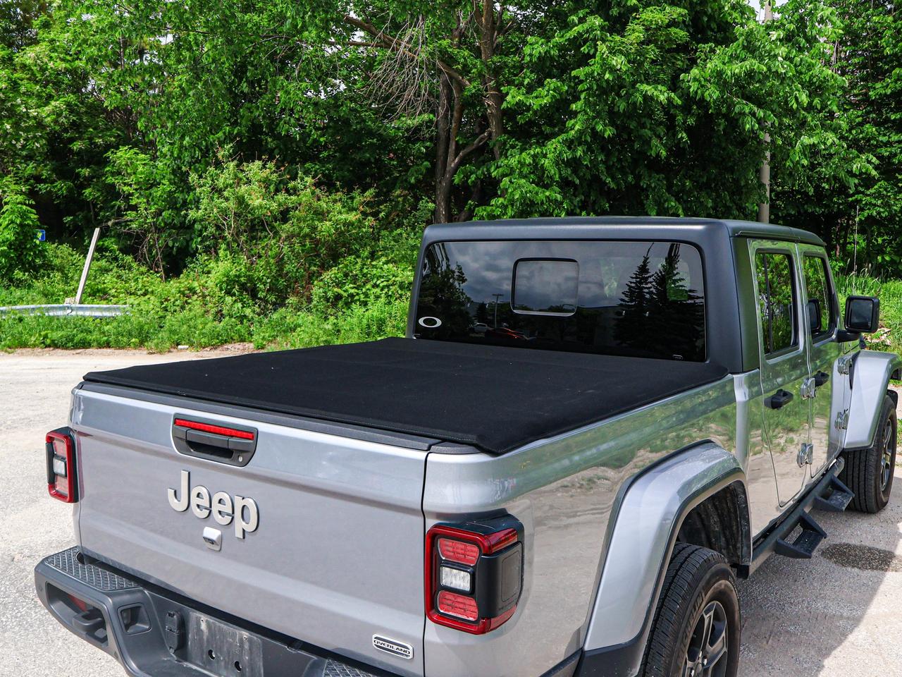2020 Jeep Gladiator Overland Photo