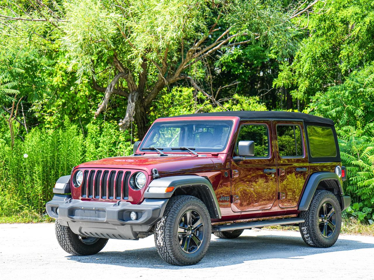 2022 Jeep Wrangler Sport Altitude Photo