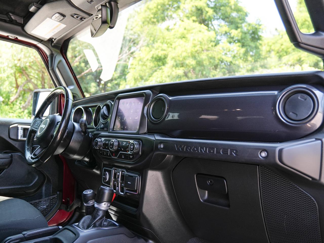 2022 Jeep Wrangler Sport Altitude Photo