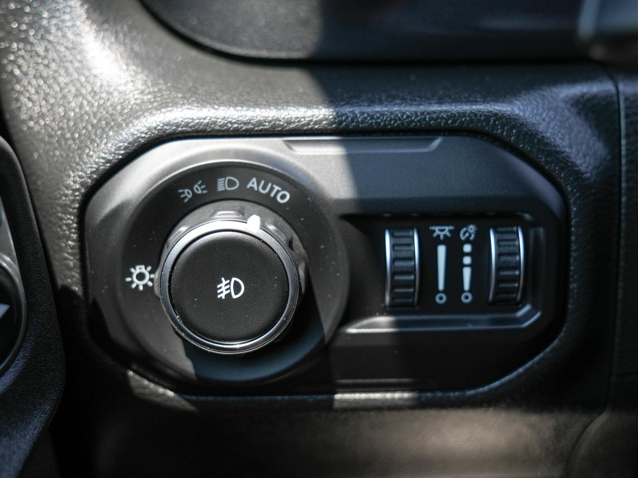 2022 Jeep Wrangler Sport Altitude Photo