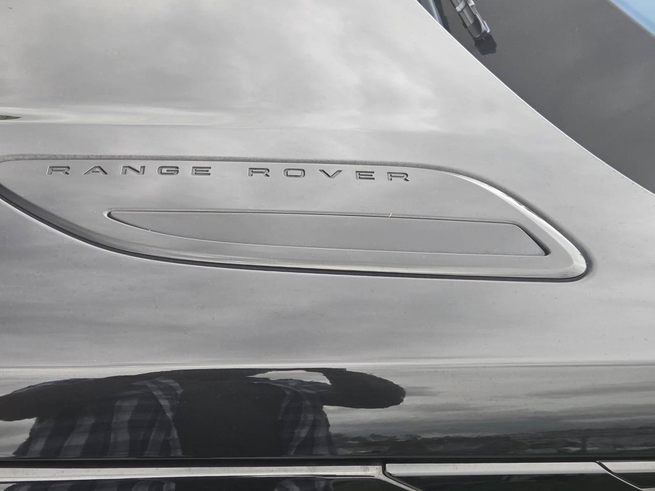 2021 Land Rover Range Rover Velar R-Dynamic HSE Photo