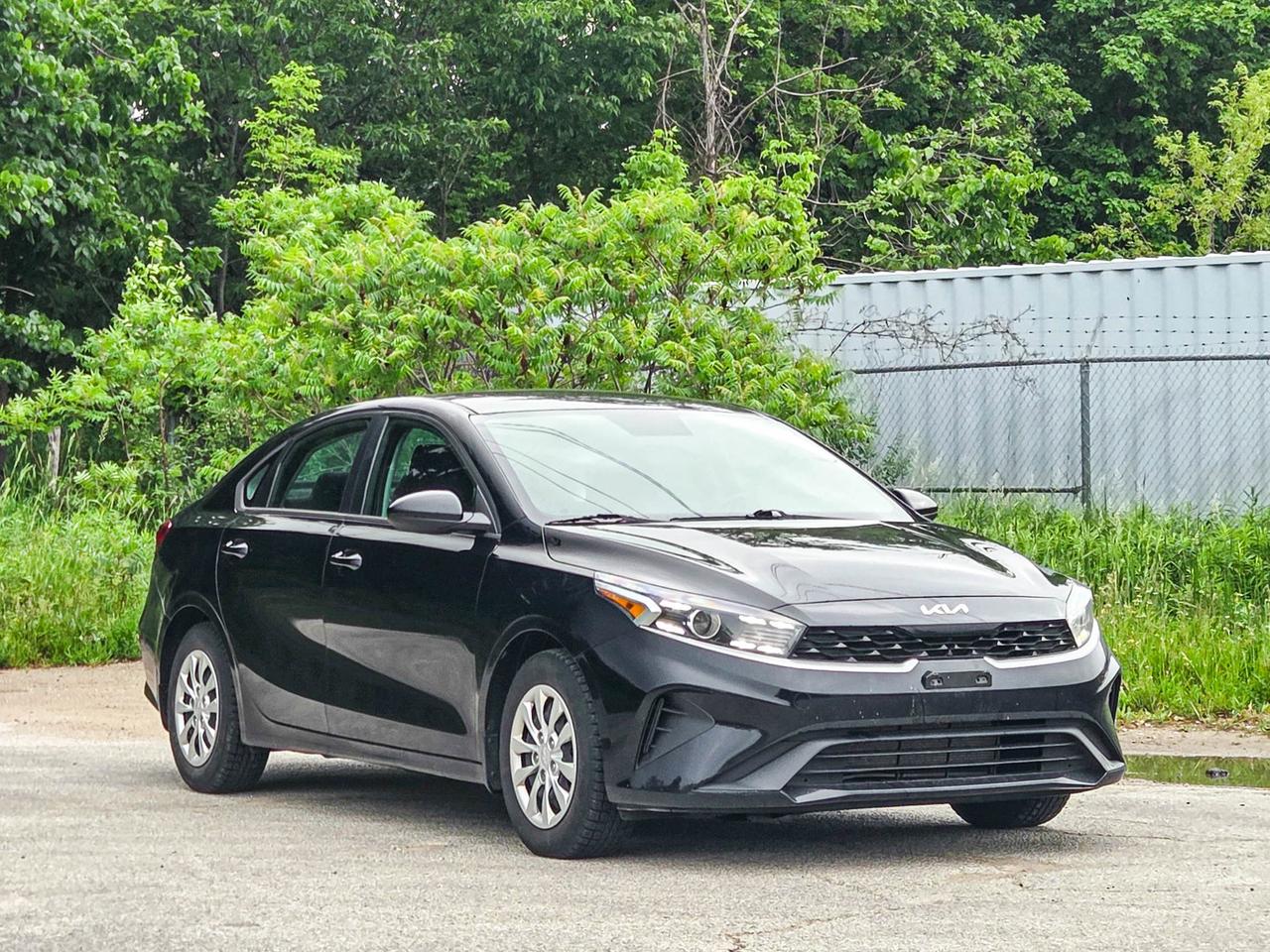 2022 Kia Forte LX Photo3