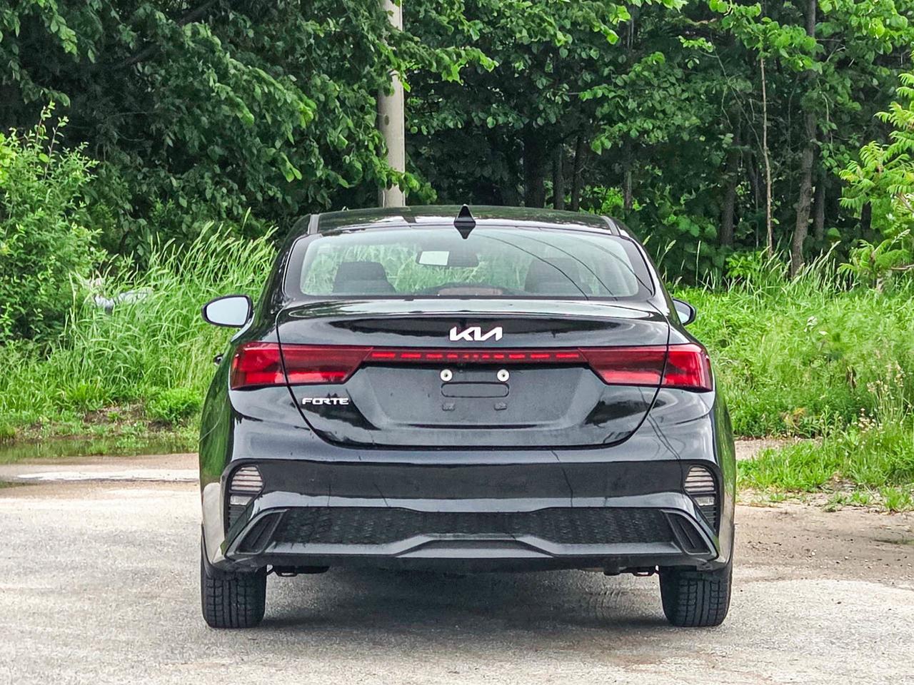 2022 Kia Forte LX Photo