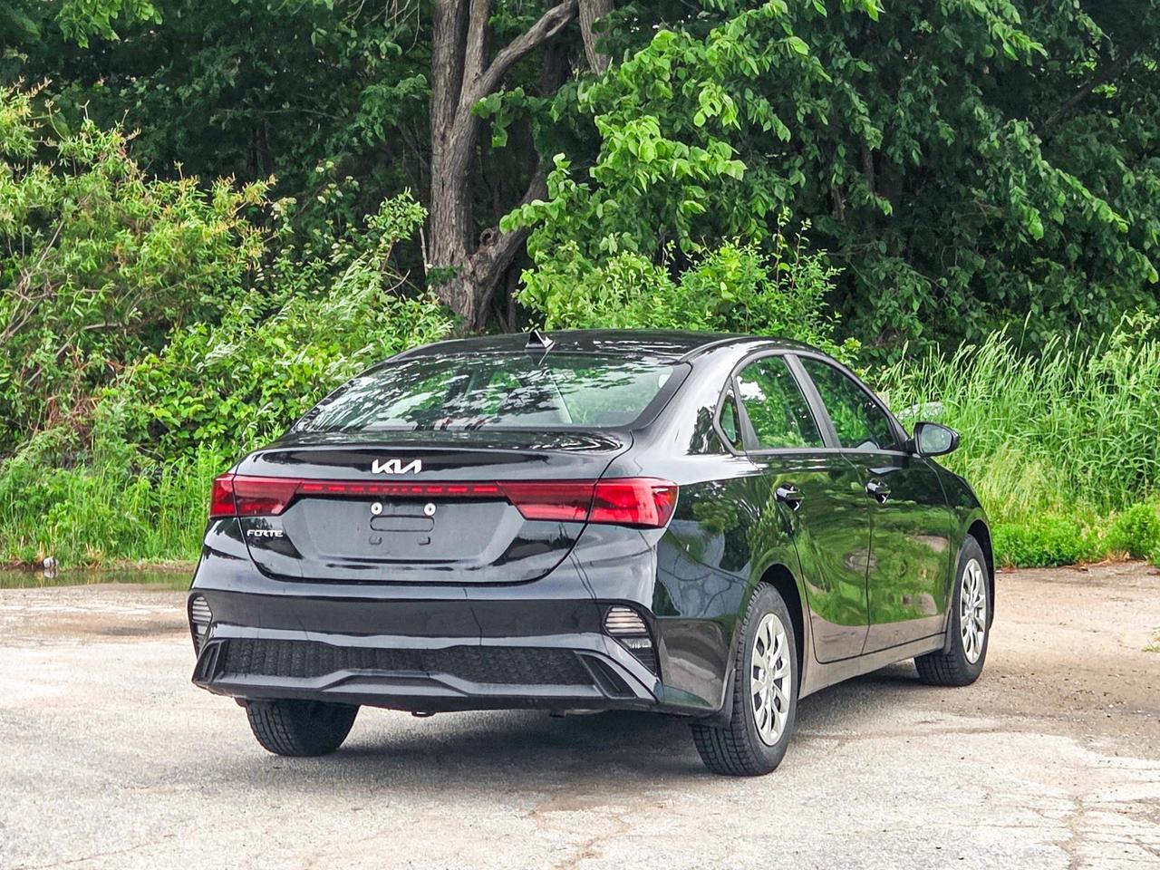 2022 Kia Forte LX Photo