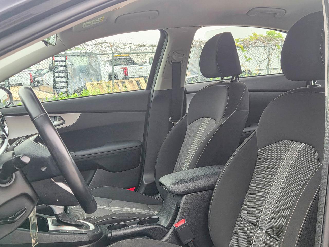 2022 Kia Forte LX Photo