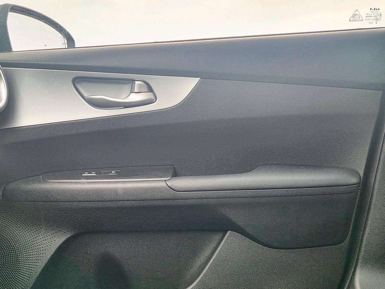 2022 Kia Forte LX Photo