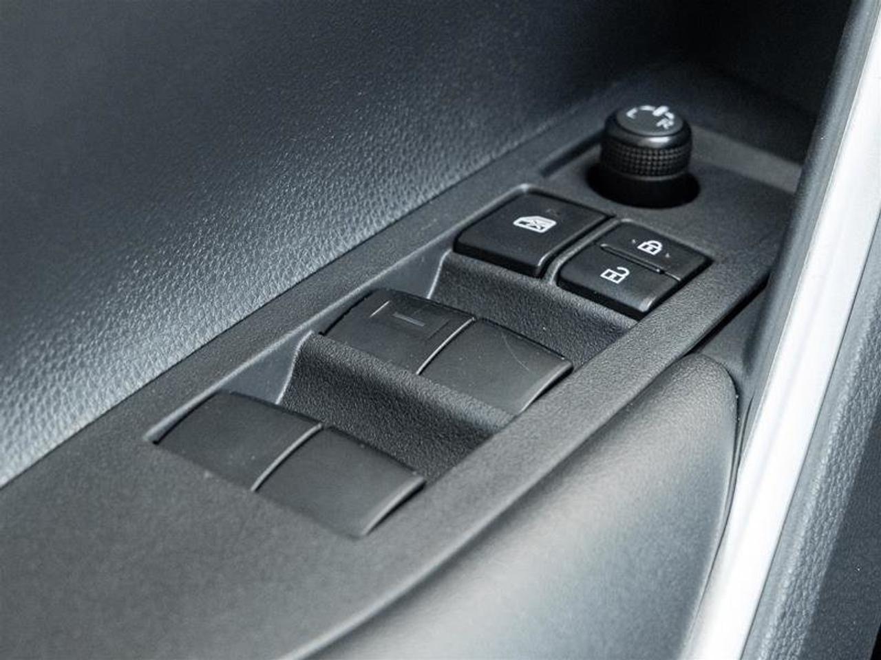 2024 Toyota Corolla Cross L AWD Backup Cam | Heated Seats | Adaptive Cruise | L Photo