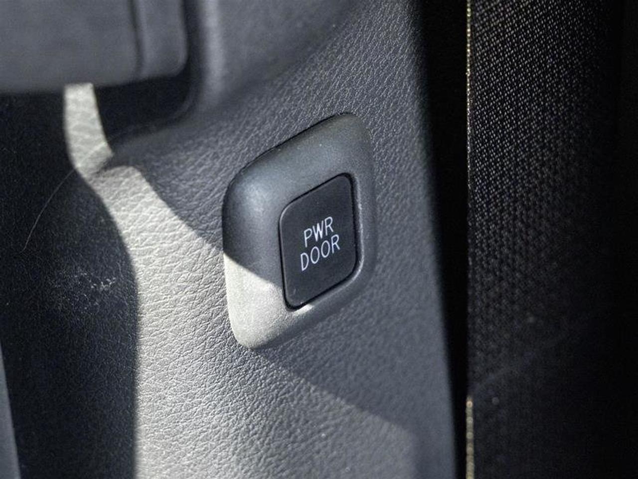 2025 Toyota Sienna Hybrid Sienna Limited AWD 7-Pass Sunroof | Backup Cam | Navi | Heated Seats | JBL Audio | Wireless Charging | Limited Photo