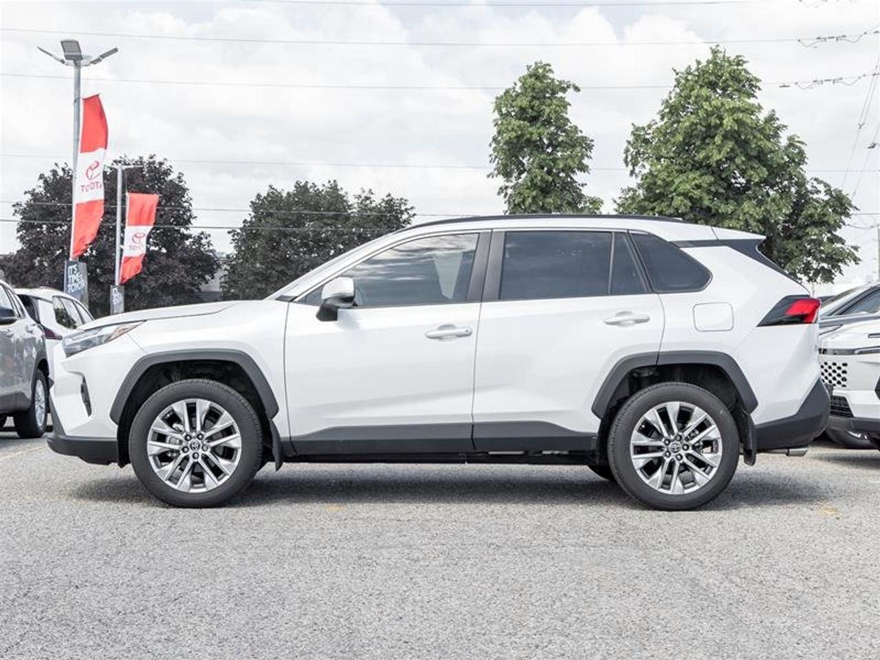 2025 Toyota RAV4 XLE AWD Sunroof | Backup Cam | Heated Seats | XLE Photo