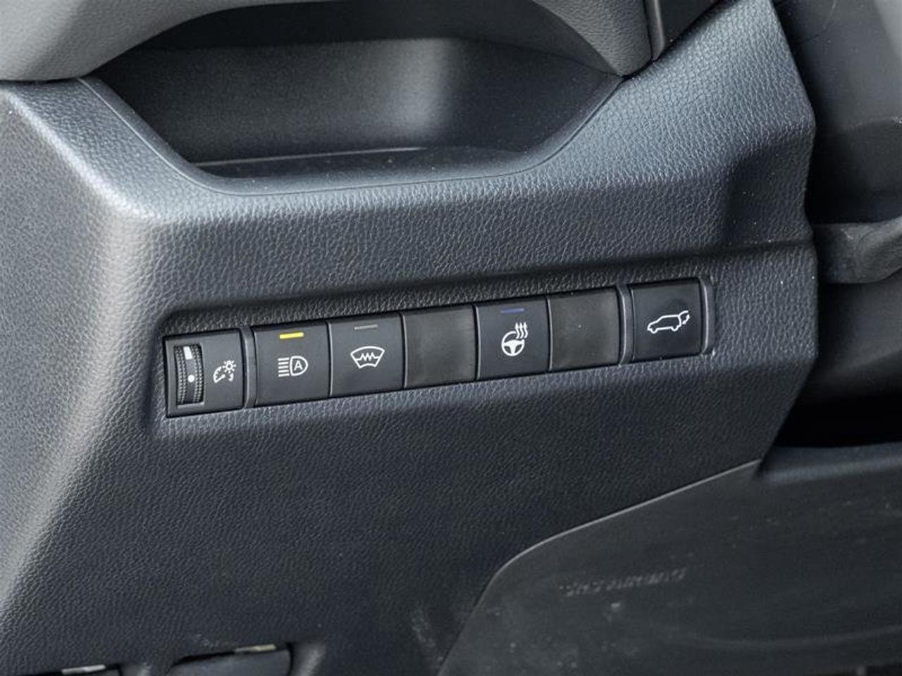 2025 Toyota RAV4 XLE AWD Sunroof | Backup Cam | Heated Seats | XLE Photo