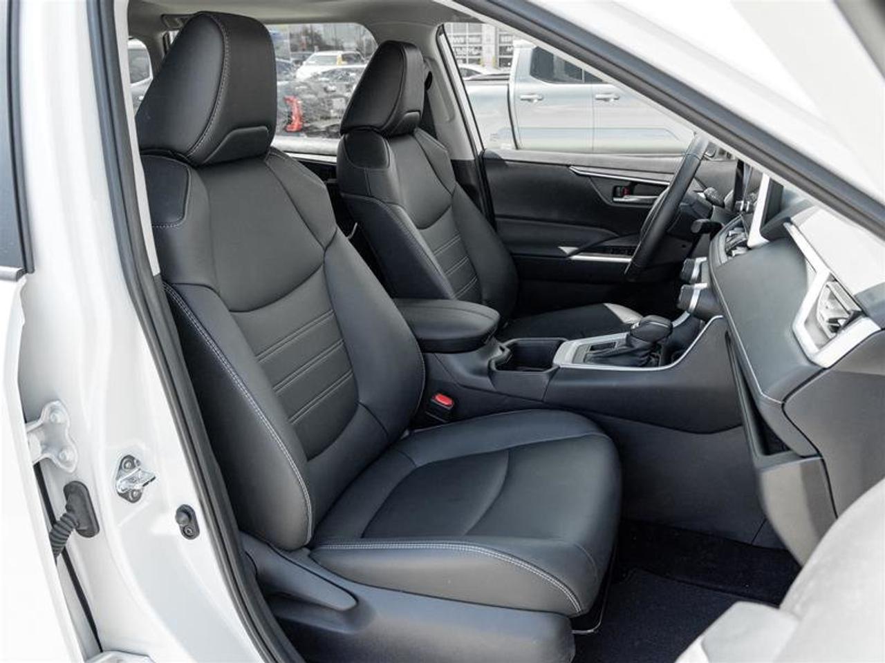 2025 Toyota RAV4 XLE AWD Sunroof | Backup Cam | Heated Seats | XLE Photo