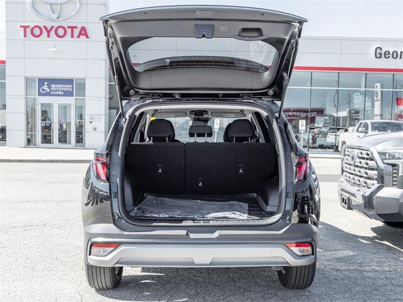2026 Hyundai Tucson Preferred AWD Backup Cam | Heated Seats | Adaptive Cruise | Preferred Photo