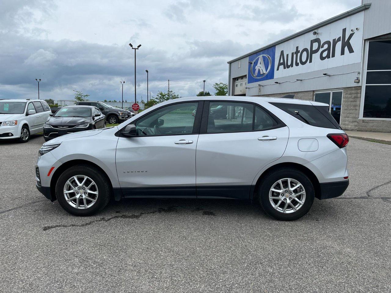 2022 Chevrolet Equinox LS AWD Photo