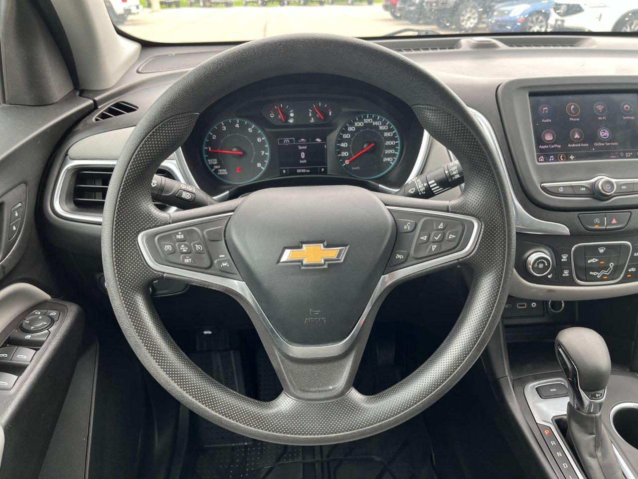 2022 Chevrolet Equinox LS AWD Photo