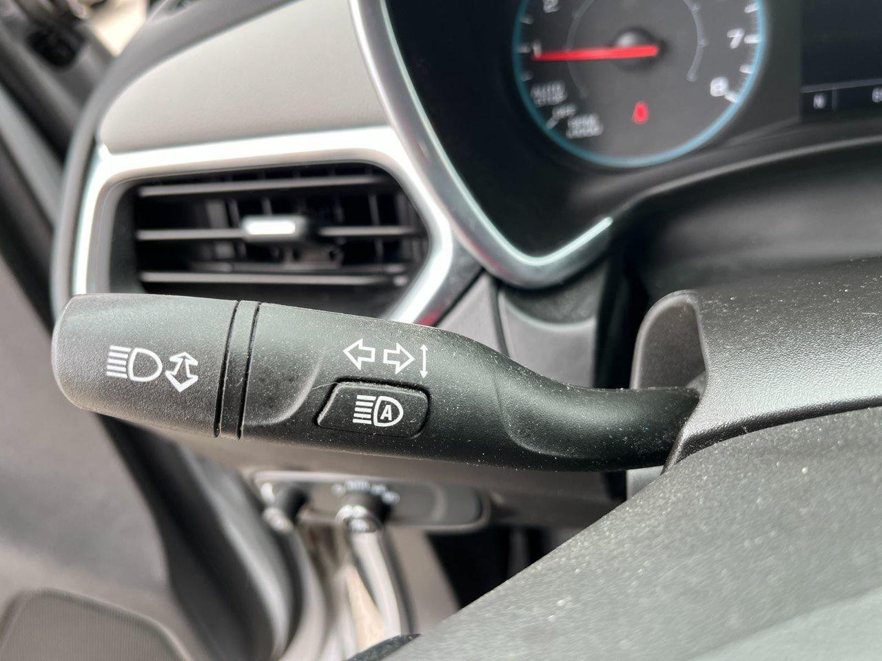 2022 Chevrolet Equinox LS AWD Photo