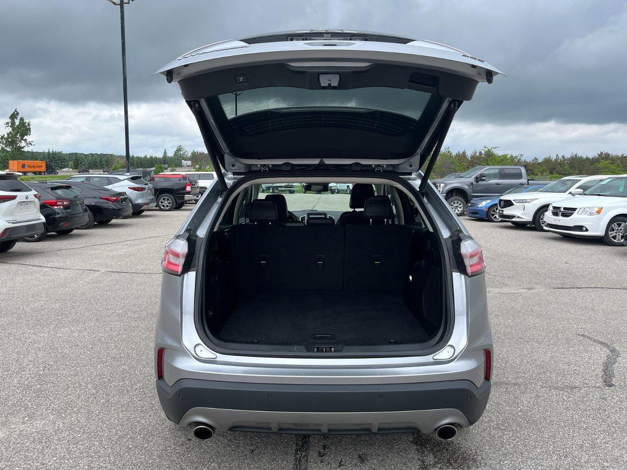 2024 Ford Edge Titanium AWD Photo