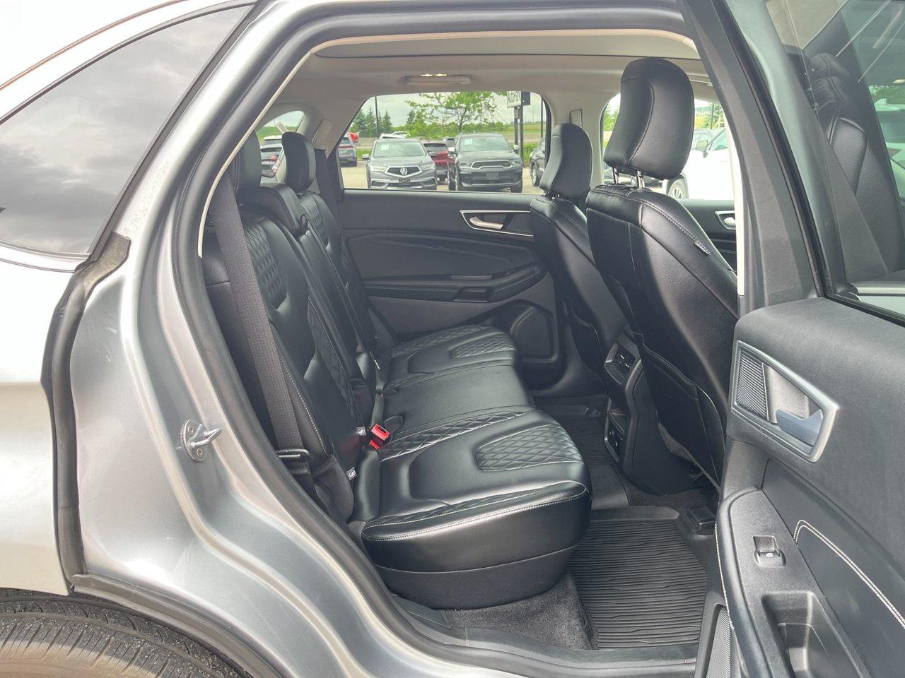2024 Ford Edge Titanium AWD Photo