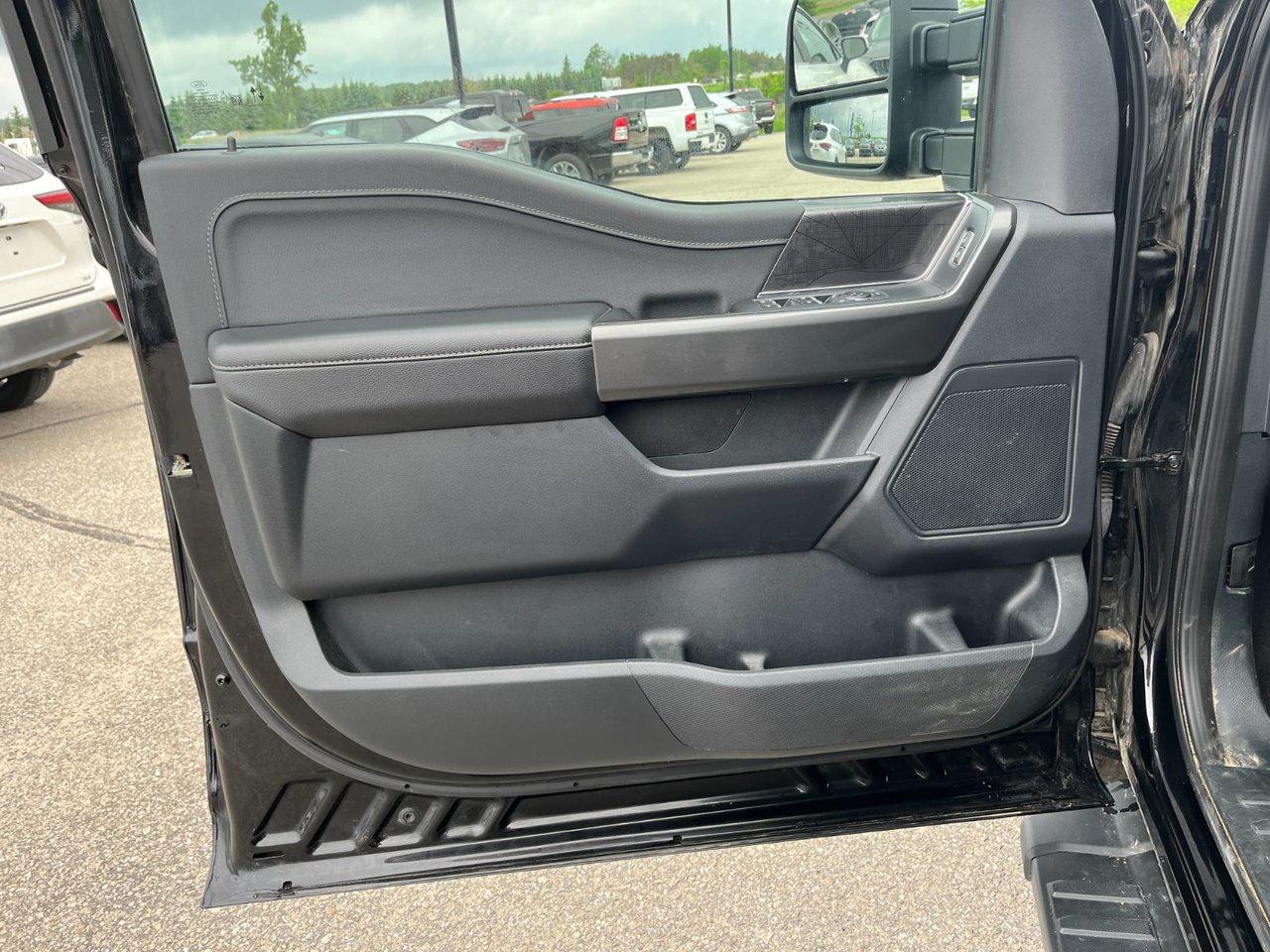 2023 Ford F-150 XLT 4WD SuperCrew 6.5' Box Photo