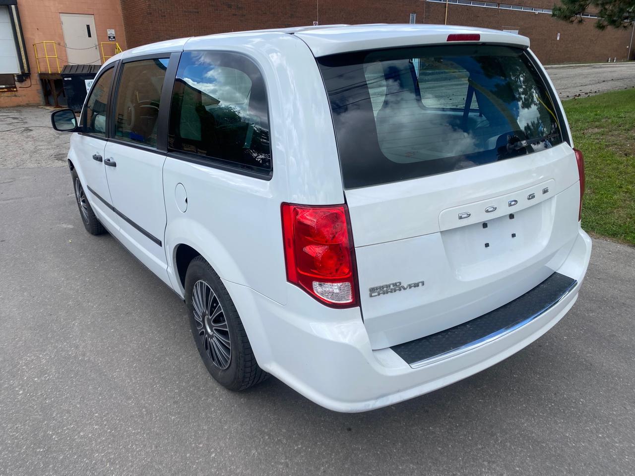 2016 Dodge Grand Caravan CANADA VALUE PACKAGE Photo