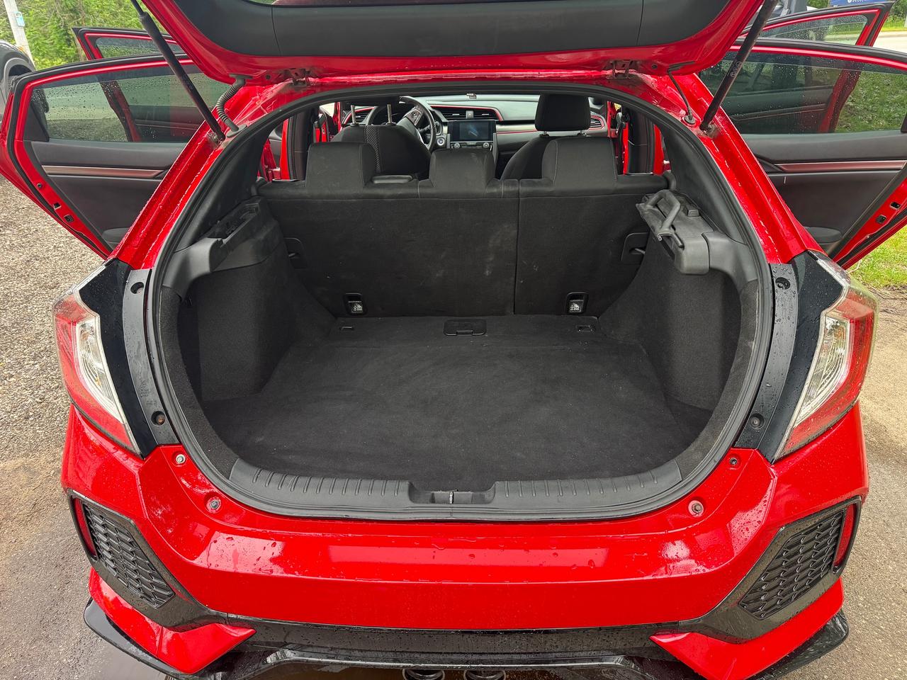 2018 Honda Civic Sport Photo