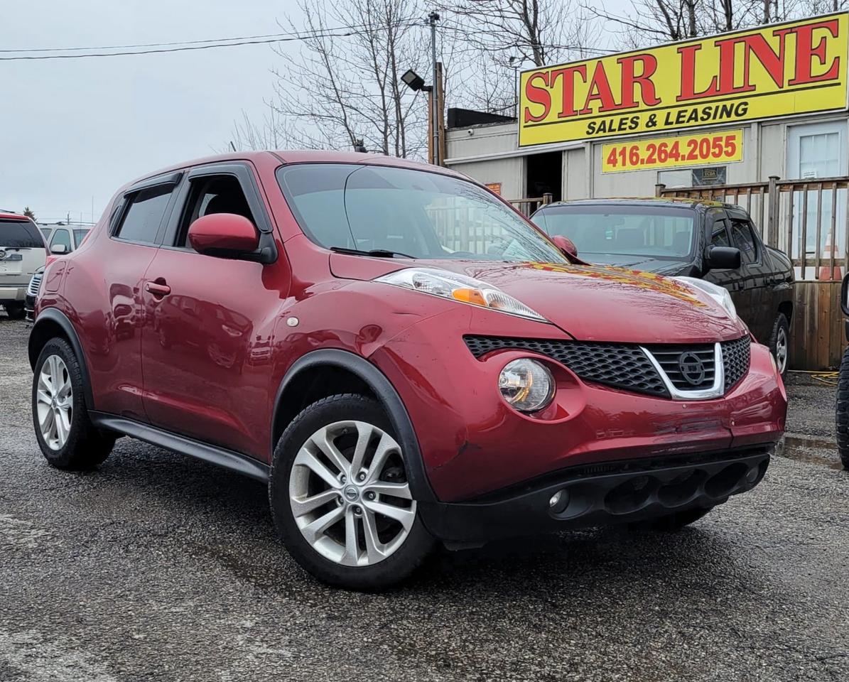 2014 Nissan Juke SV - Photo #1