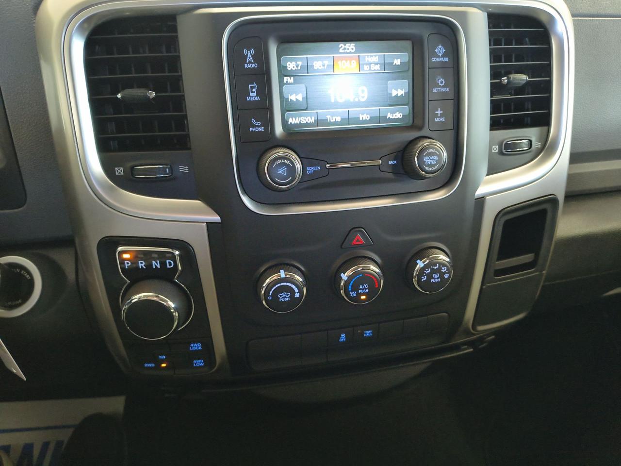 2017 RAM 1500 SLT Photo0