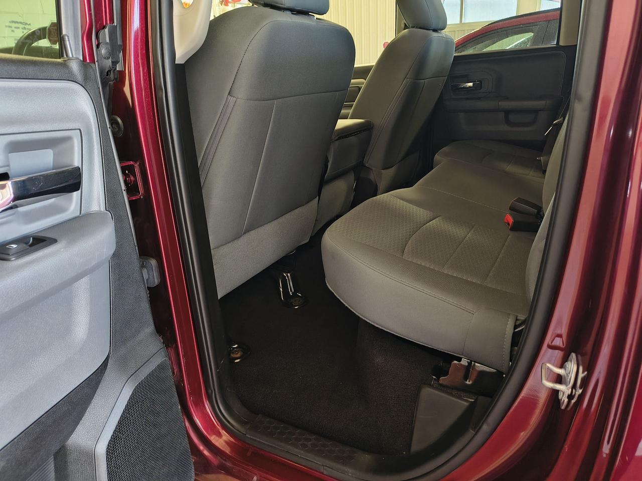 2017 RAM 1500 SLT Photo0