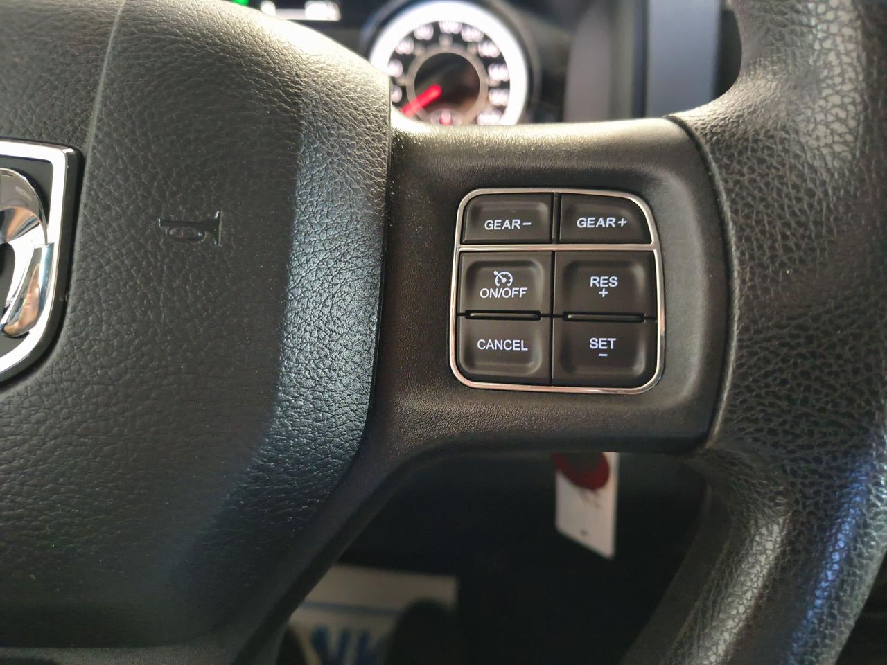 2017 RAM 1500 SLT Photo