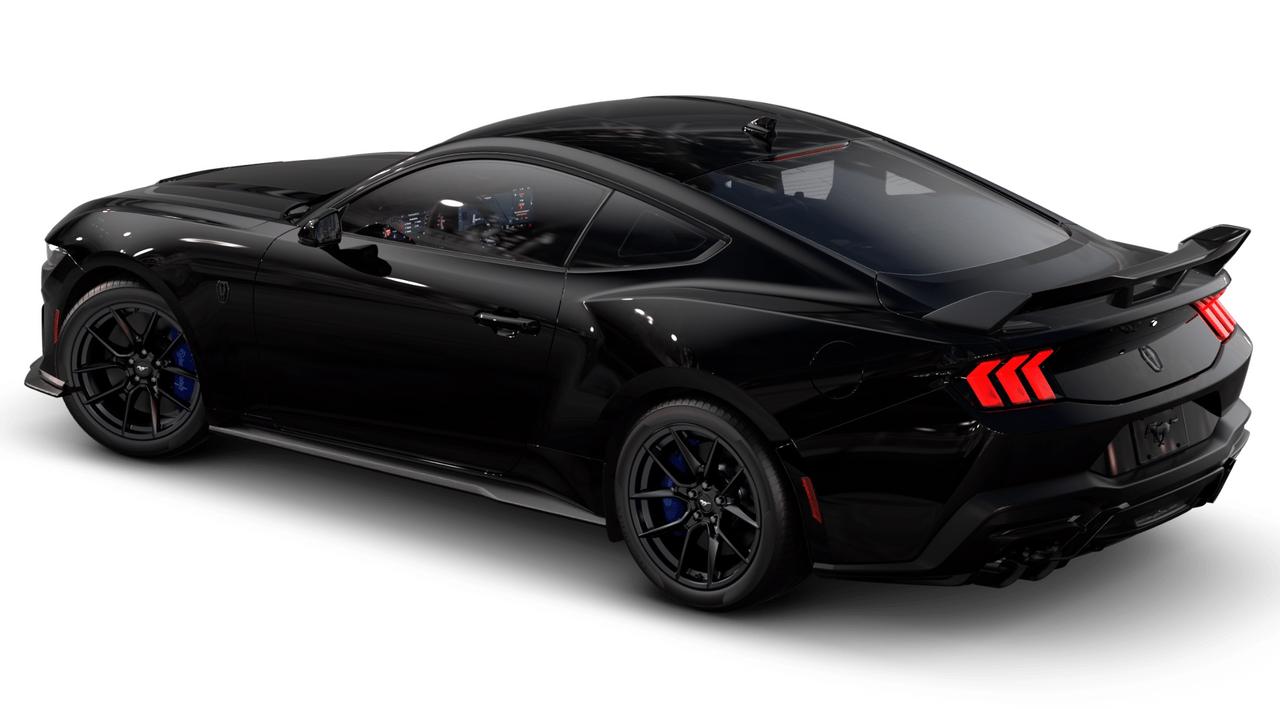 2026 Ford Mustang Dark Horse Fastback Photo1