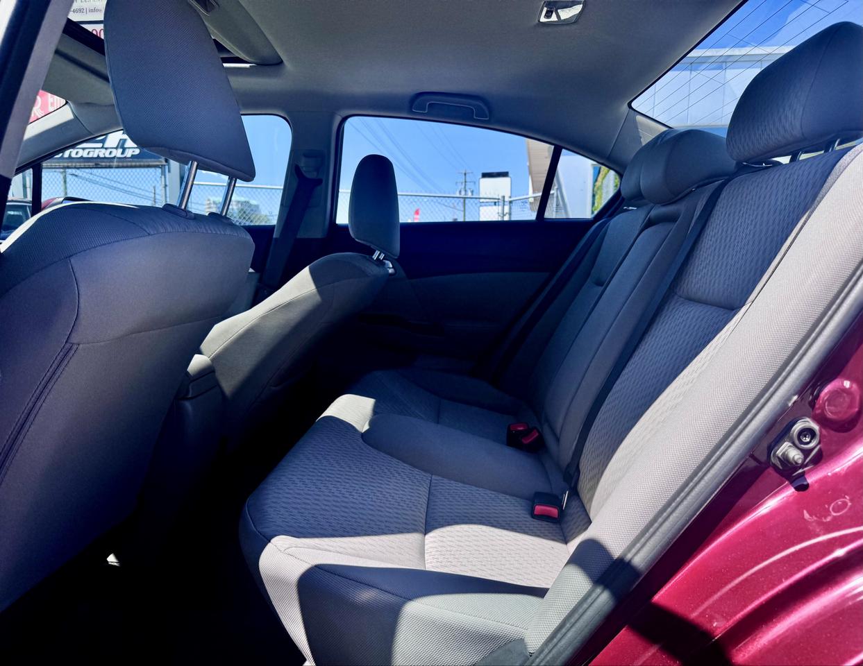 2015 Honda Civic FINANCING AVAILABLE Photo15