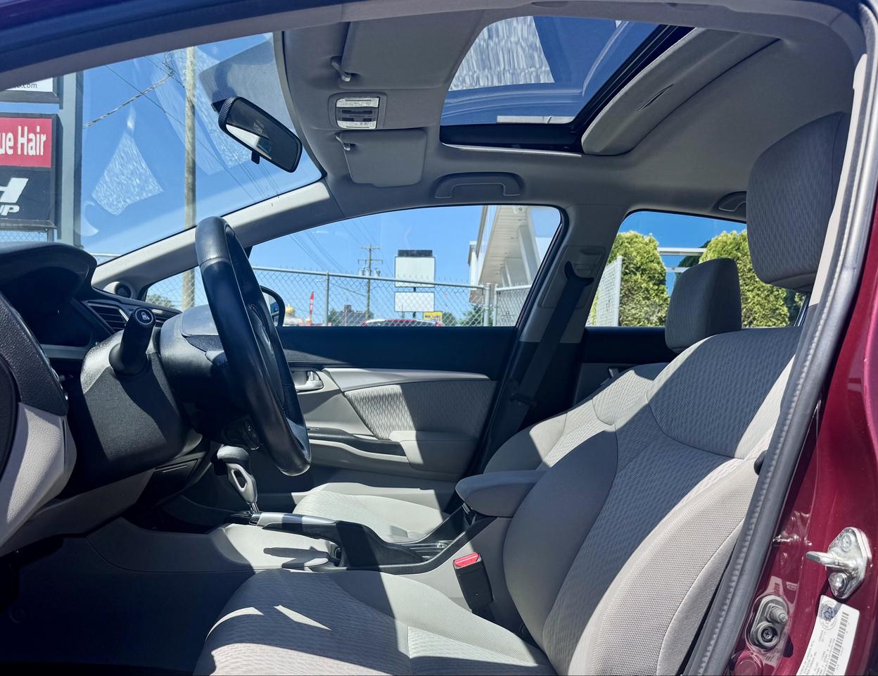 2015 Honda Civic FINANCING AVAILABLE Photo9