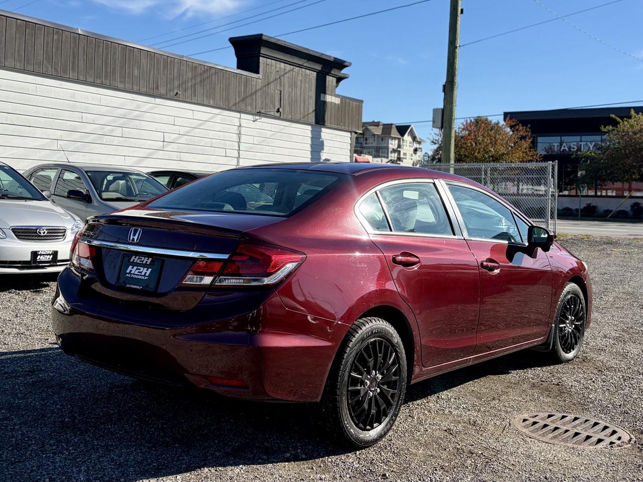 2015 Honda Civic FINANCING AVAILABLE Photo6