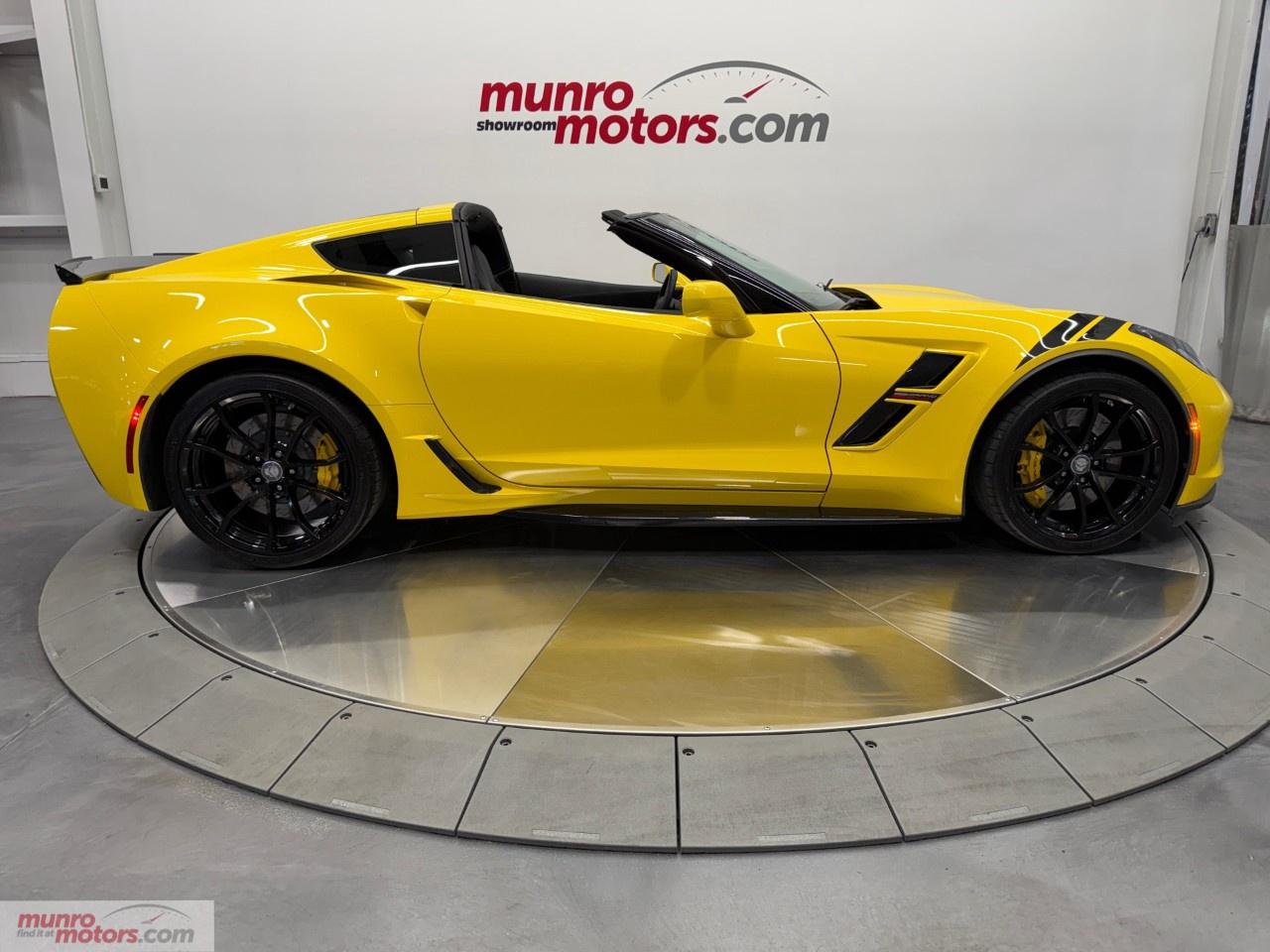 2017 Chevrolet Corvette Grand Sport Coupe 2LT Photo